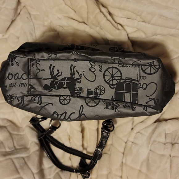 Vintage Coach Purse - Picture 8 of 12